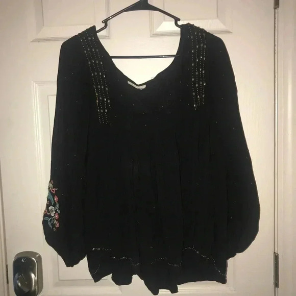 Beautiful Beaded Blouse - Picture 1 of 5